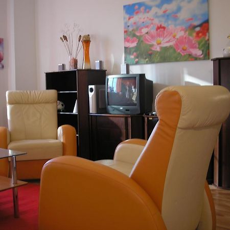 Vacation Apartment Up To 10 Bratislava Chambre photo